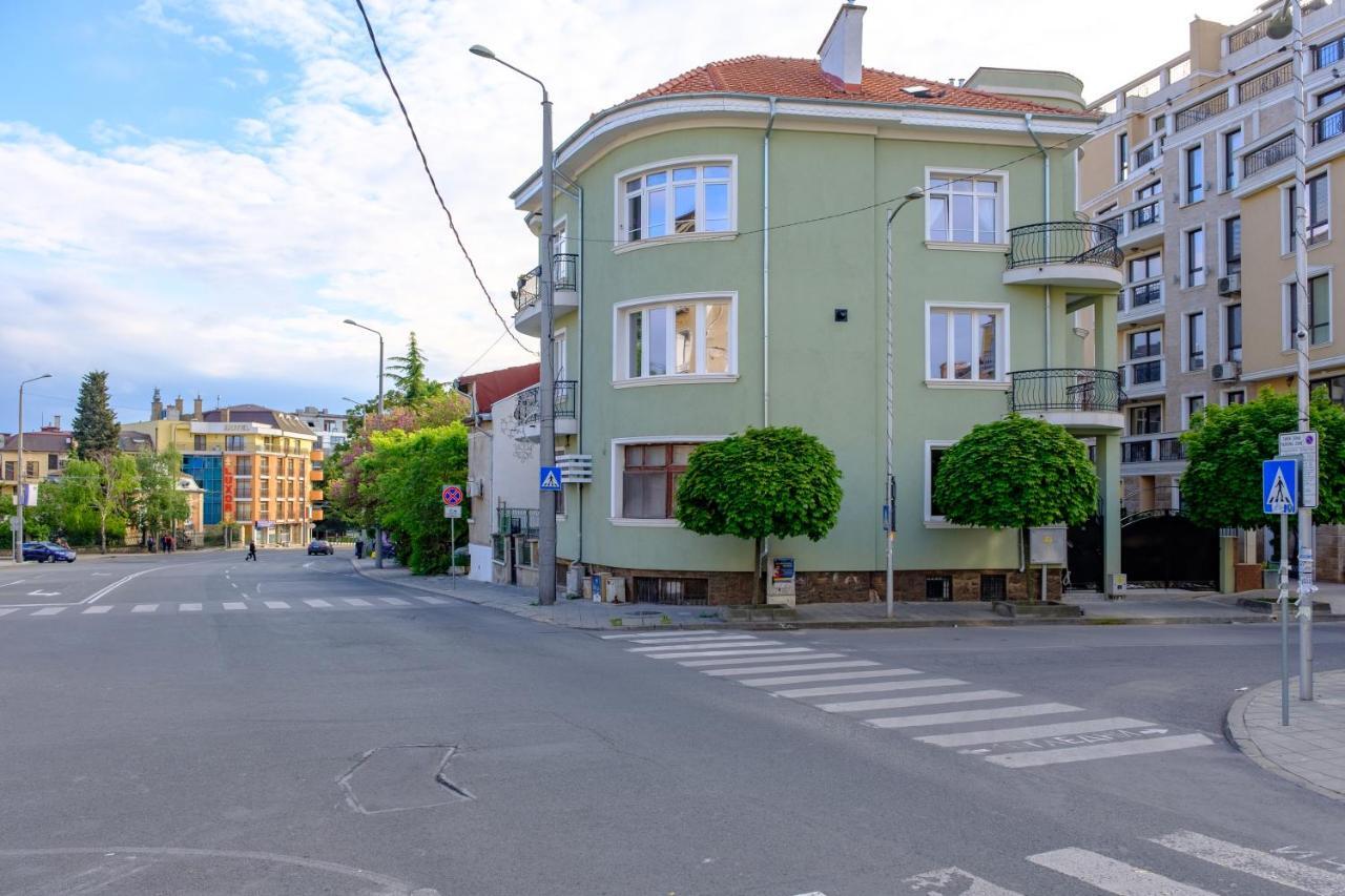 The Olive Green House Burgas Extérieur photo